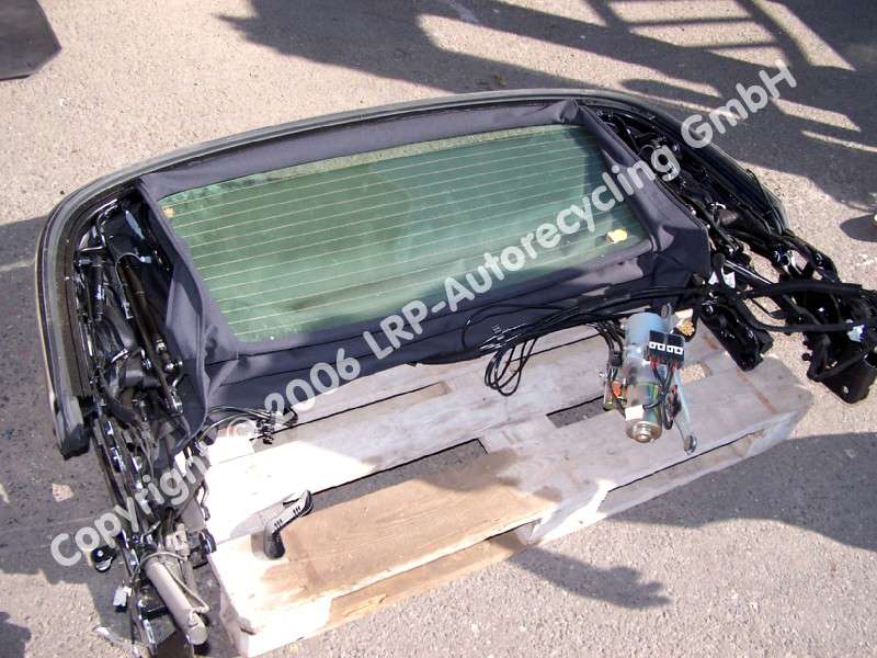 Audi A4 Cabrio 8H Verdeck komplett ohne HydraulikPumpe Bj.2003 8H0871035 2Y5